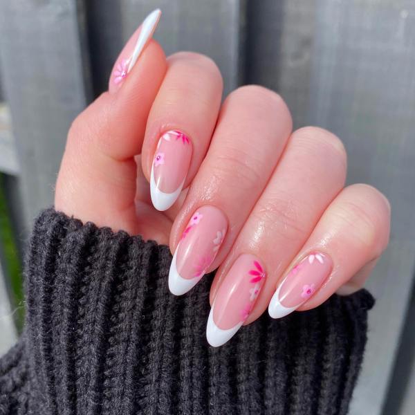 spring nails, spring nails 2023, spring nails inspiration, spring nails short, spring nails simple, spring nails acrylic, spring nail art, spring nail designs, spring nail ideas, spring nail colours, floral nails, pink nails