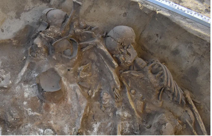 2,000-Year-Old Tumulus Of Unknown Culture Discovered In Siberia - Who Were These People?