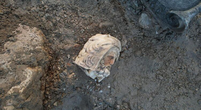 More Greek Gods' Heads And A Life-Sized Statue Of A Man Unearthed In Ancient City Of Aizanoi