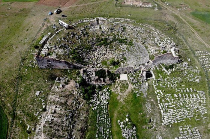 Ruins of the theater in the ancient city. Image credit: AA