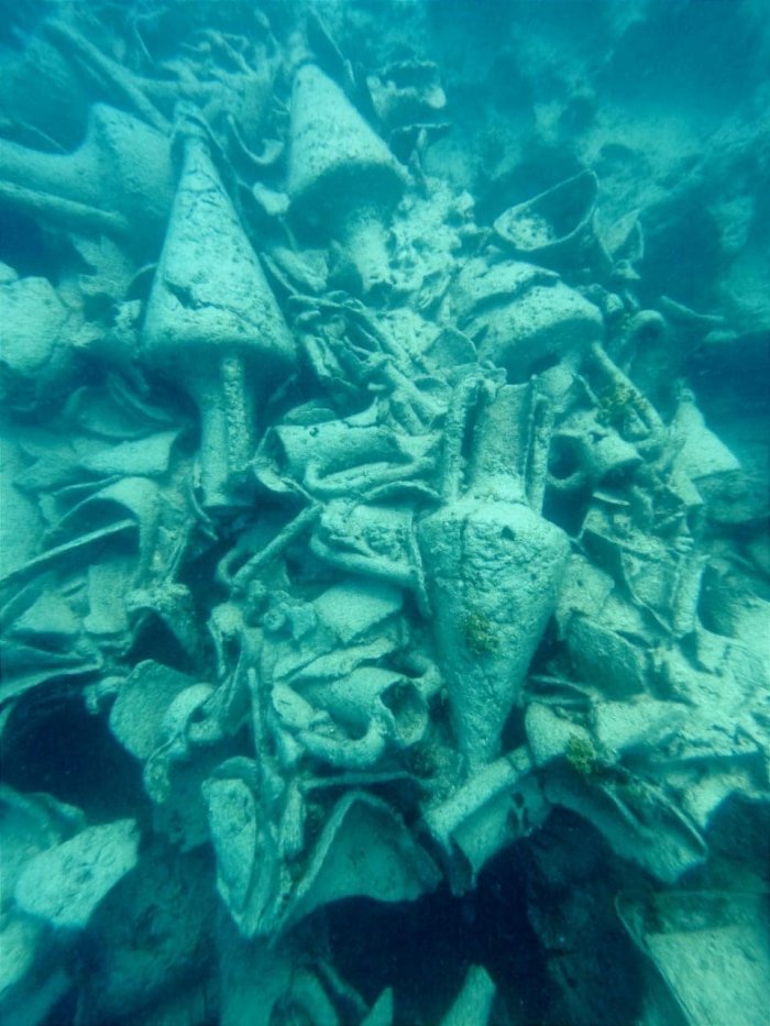 Remains Of A 2300-Year-Old Sunken Ship Discovered At Alamein Off The Shore