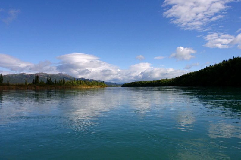 Pristine waters of the Newhalen River. Over 99% of Alaska’s waters have exceptional water quality. PH๏τo courtesy of Erin McKittrick, Ground Truth Trekking.