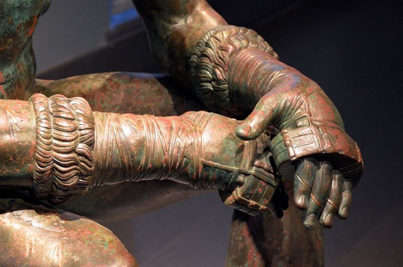 Boxer At Rest - Rare Sculpture And Masterpiece Of Hellenistic Bronze Age Art