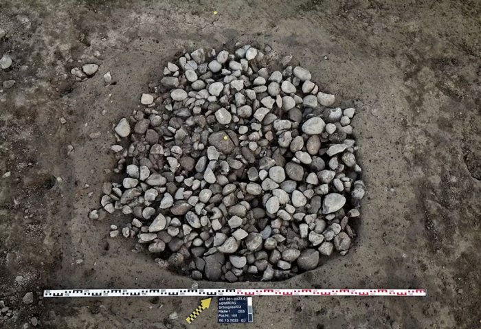 Unknown Bronze Age Settlement Discovered Accidently In Heimberg, Switzerland