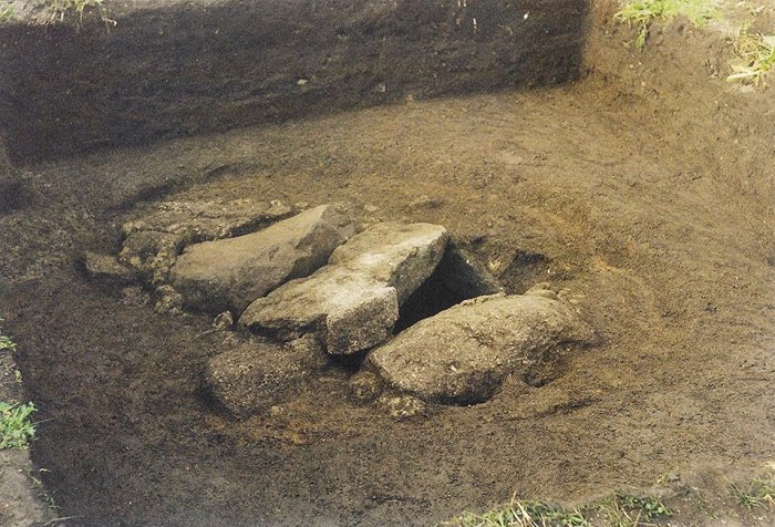 Mystery Of The 2,000-Year-Old Grave On The Isles Of Scilly Solved!