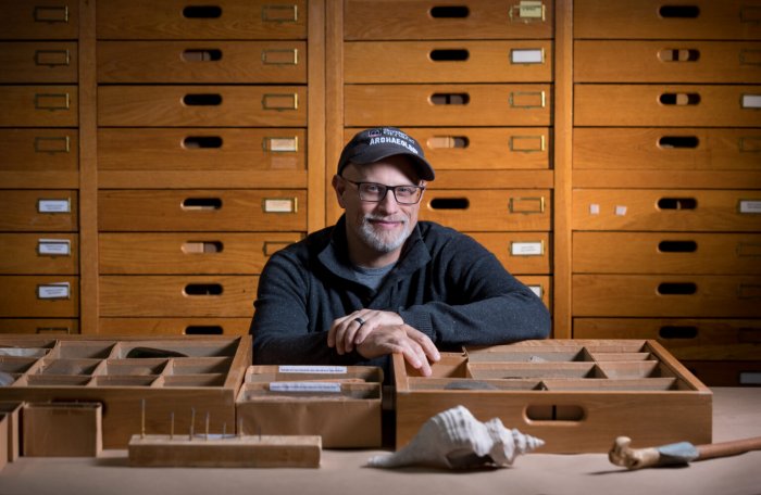 Victor Thompson, director of the UGA Laboratory of Archaeology, led the examination of artifacts unearthed nearly 50 years ago at Georgia’s Cold Springs site, now mostly covered by the waters of Lake Oconee. PH๏τo by Nancy Evelyn.