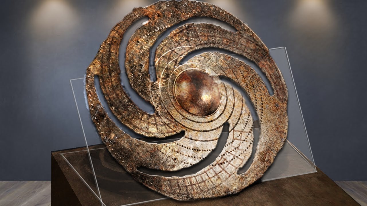 Mysterious 2,000-Year-Old Disco Colgante - Unknown High-Tech Device, A Representation Of A Spiral Galaxy Or Something Else?