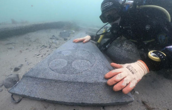 Extremely Rare English Medieval Shipwreck With Fascinating Cargo Discovered In Poole Bay, Dorset