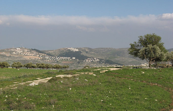 Unique ‘Cursed’ Tablet Predating The ᴅᴇᴀᴅ Sea Scrolls Discovered On Mount Ebal Could Re-Write History – Scientists Say