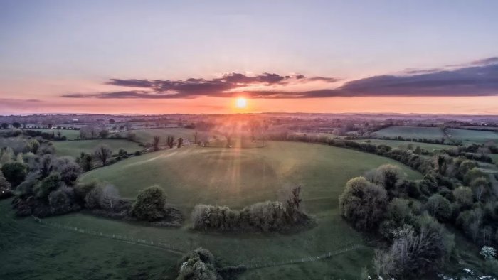 Enigmatic Underground Iron Age Monument At Navan Fort And Its Connection To The Ulster Kings Investigated