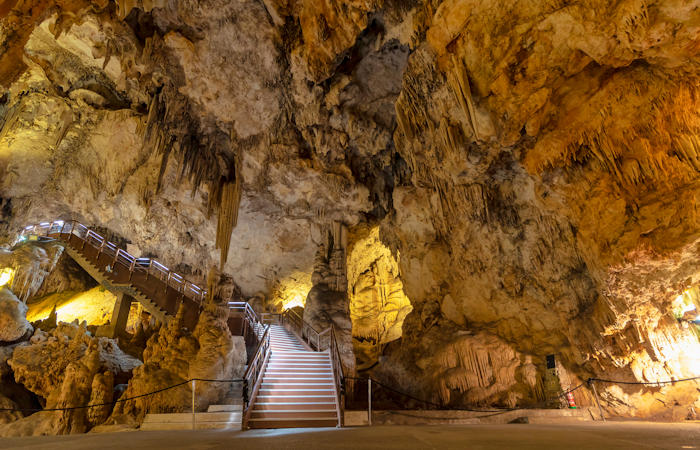 Evidence Humans Have Visited Caves Of Nerja For 41,000 Years - Found!