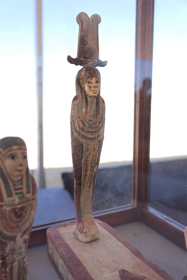 Thousands Of Ancient Egyptian Statues, Ushabti Figurines And Artifacts From New Kingdom Cemetery Revealed For The First Time