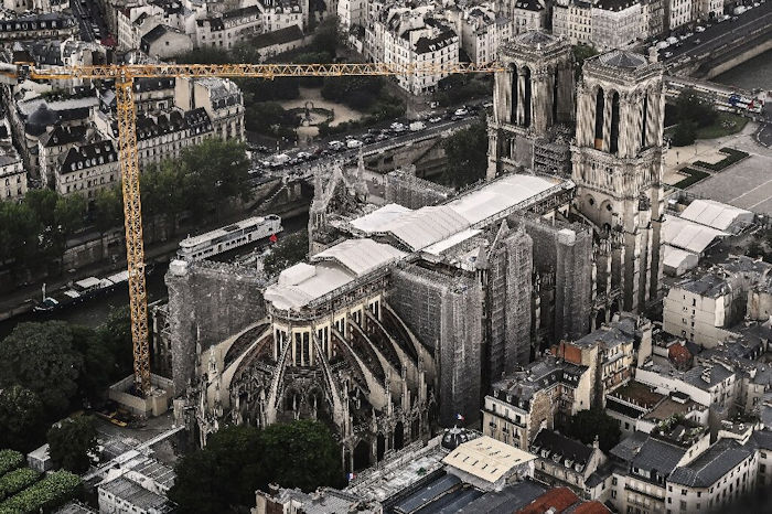 Surprising Discovery Of Ancient Sarcophagus At Paris' Notre-Dame Cathedral 