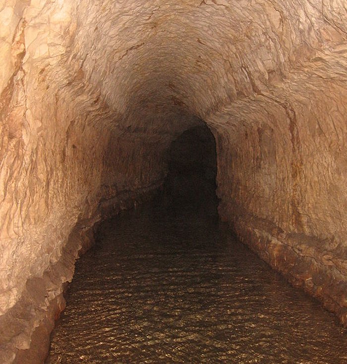 Flooded tunnel section of the Qanat Firaun.