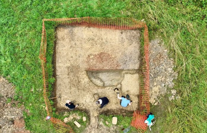 Mystery Of The Roman Tile Kiln At Brandiers Farm Solved!