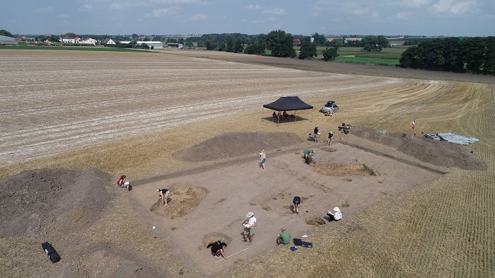 2,000-Year-Old Celtic Dice Discovered In Poland