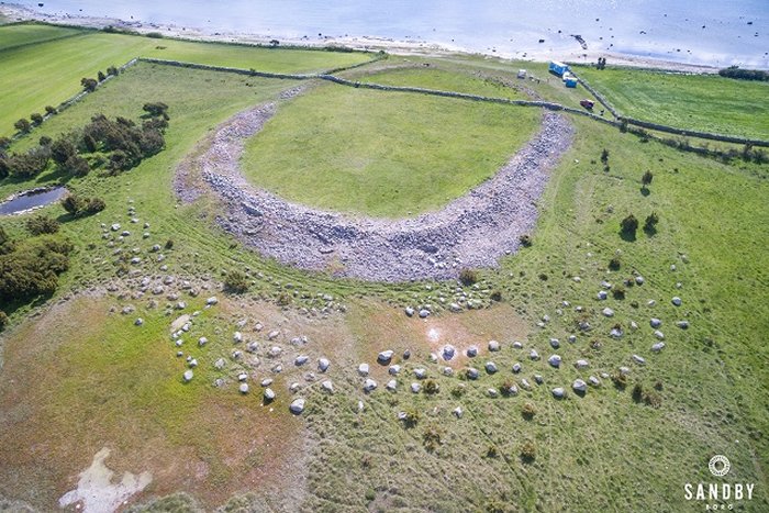 The ringfort. PH๏τo: Sebastian Jakobsson