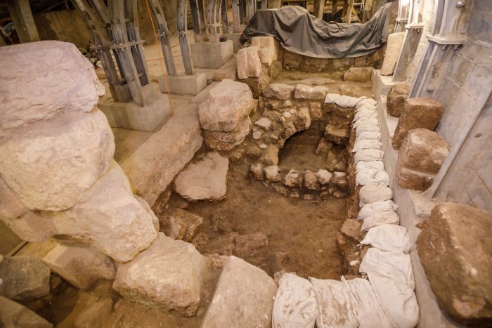 New Evidence Of The Destruction Of The Second Temple In the City Of David