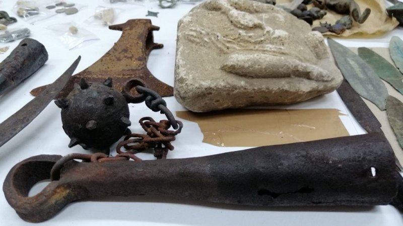 Illegal Journey Of 2,000 Historic Artifacts Hidden in Truck