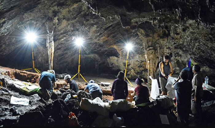 Humans Used Shells As Body Ornaments 30,000 Years Ago - Discovery In Malaga's Cueva de Ardales Reveals