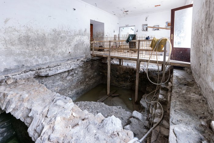 Unexpected Discovery Of Roman Baths Under Split City Museum In Croatia