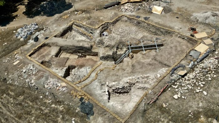 What Was The Purpose Of The Mysterious Massive 3,800-Year-Old Structure And Passageway Found In The Jezreel Valley, Israel?