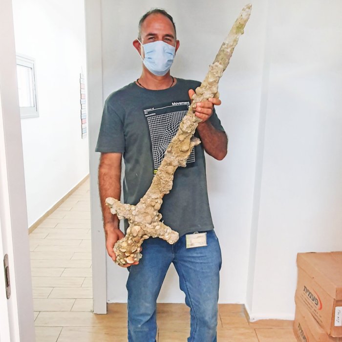 Medieval Sword Found In The Sea Off The Carmel Coast Was Probably Used In Combat 800 Years Ago