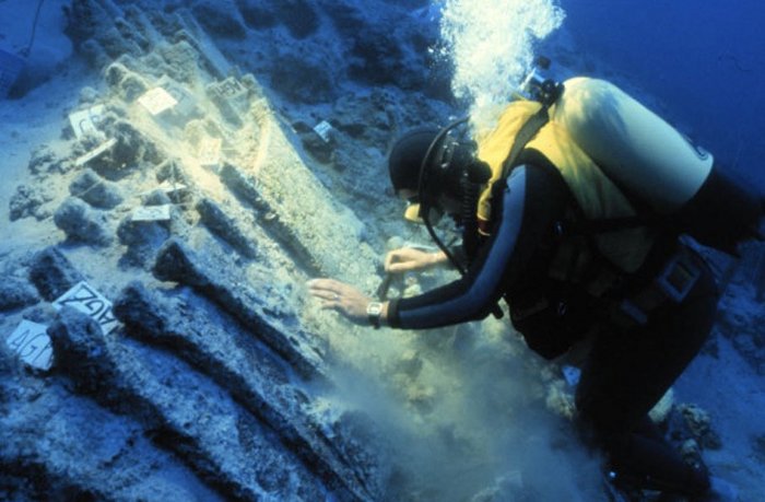 Scientific Disagreement Over The Bronze Age Tin Ingots From The Uluburun Shipwreck