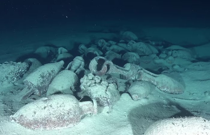 Three Roman Shipwrecks Discovered Off Tunisian Coast - One Is 2,000-Year-Old