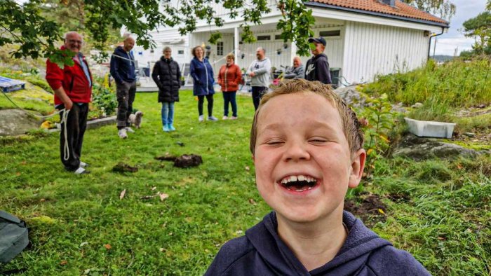 Family Looking For Lost Gold Ring Finds Viking Age Artifacts In Their Garden On The Island Of Jomfruland